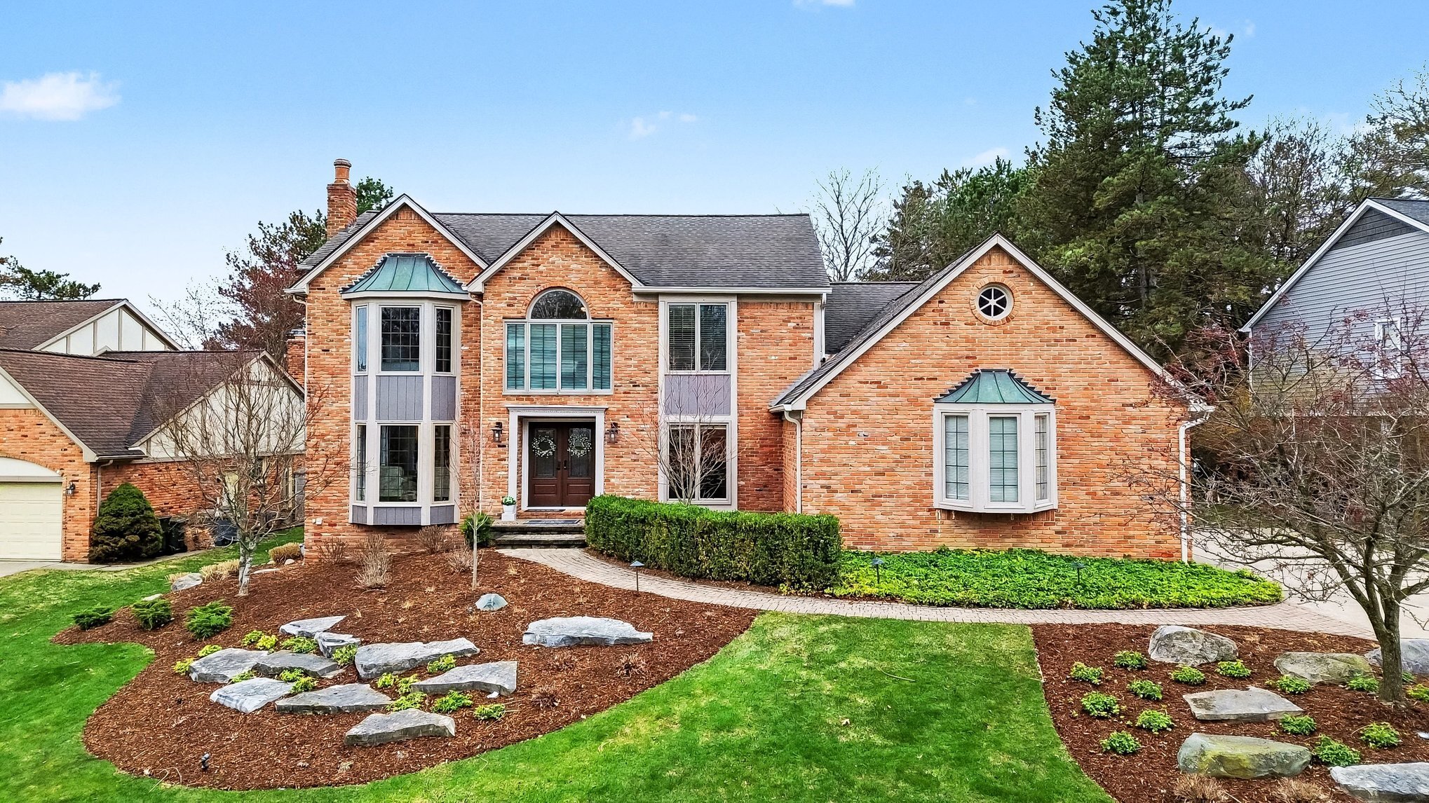 2555 Lambeth Park home in Rochester Hills